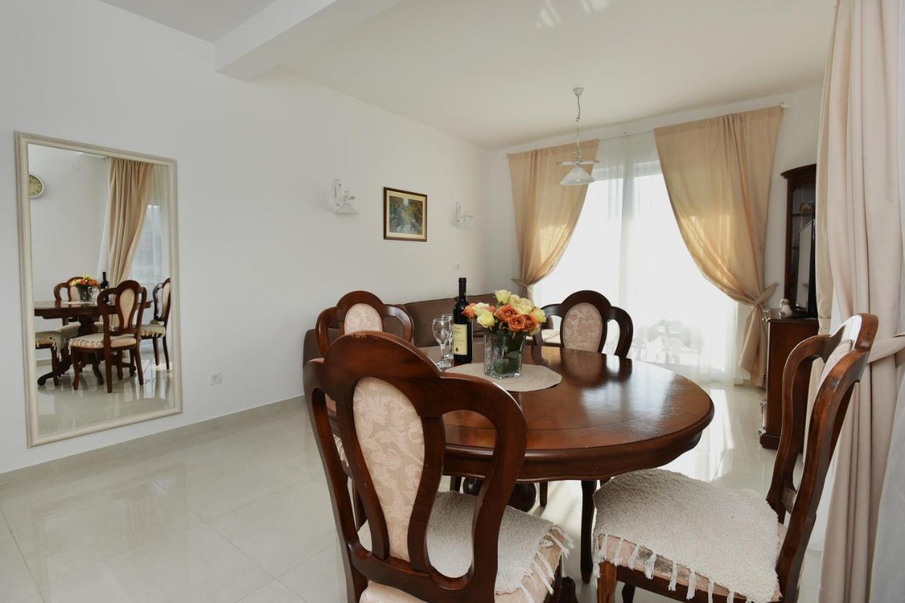 Villa Julia Baošići Eksteriør billede