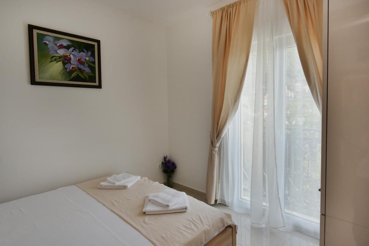 Villa Julia Baošići Eksteriør billede