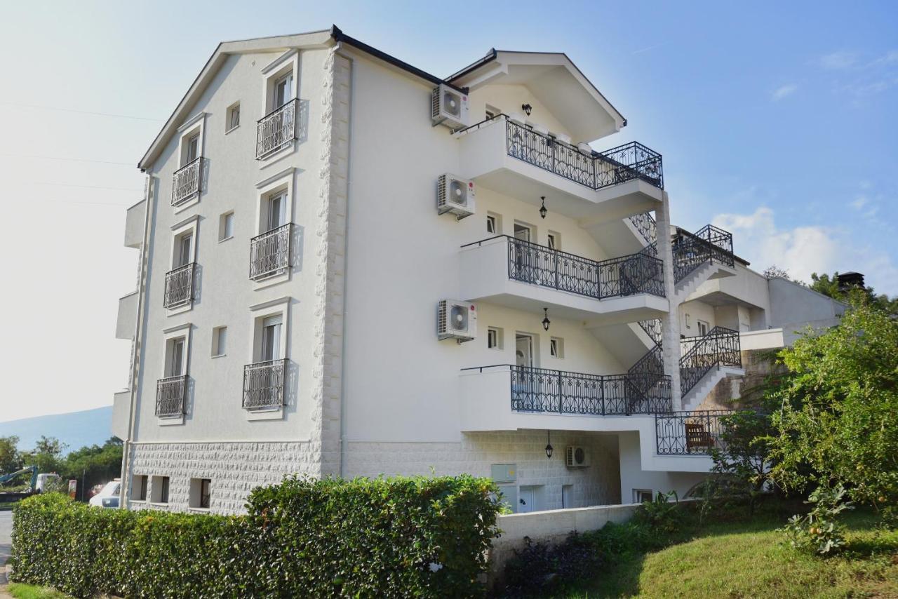 Villa Julia Baošići Eksteriør billede